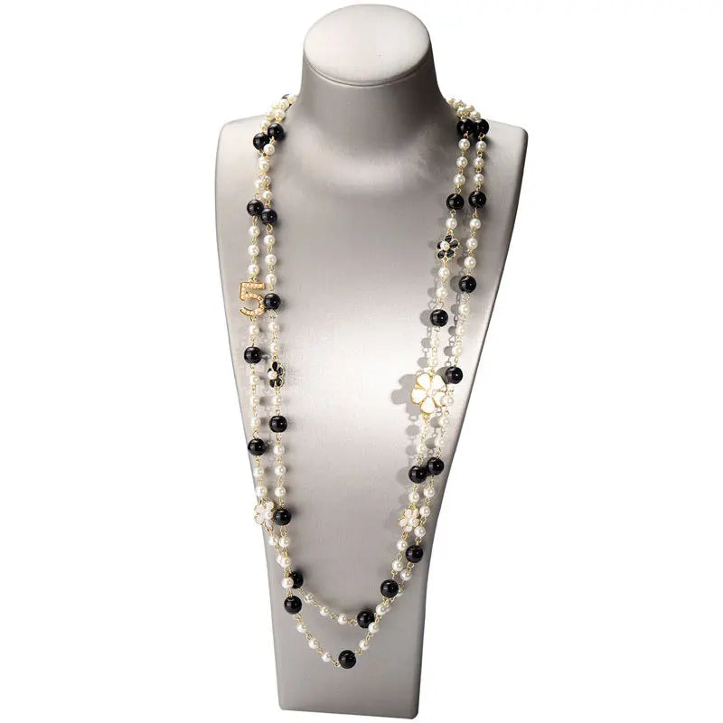 LUXURY PEARL NECKLACE