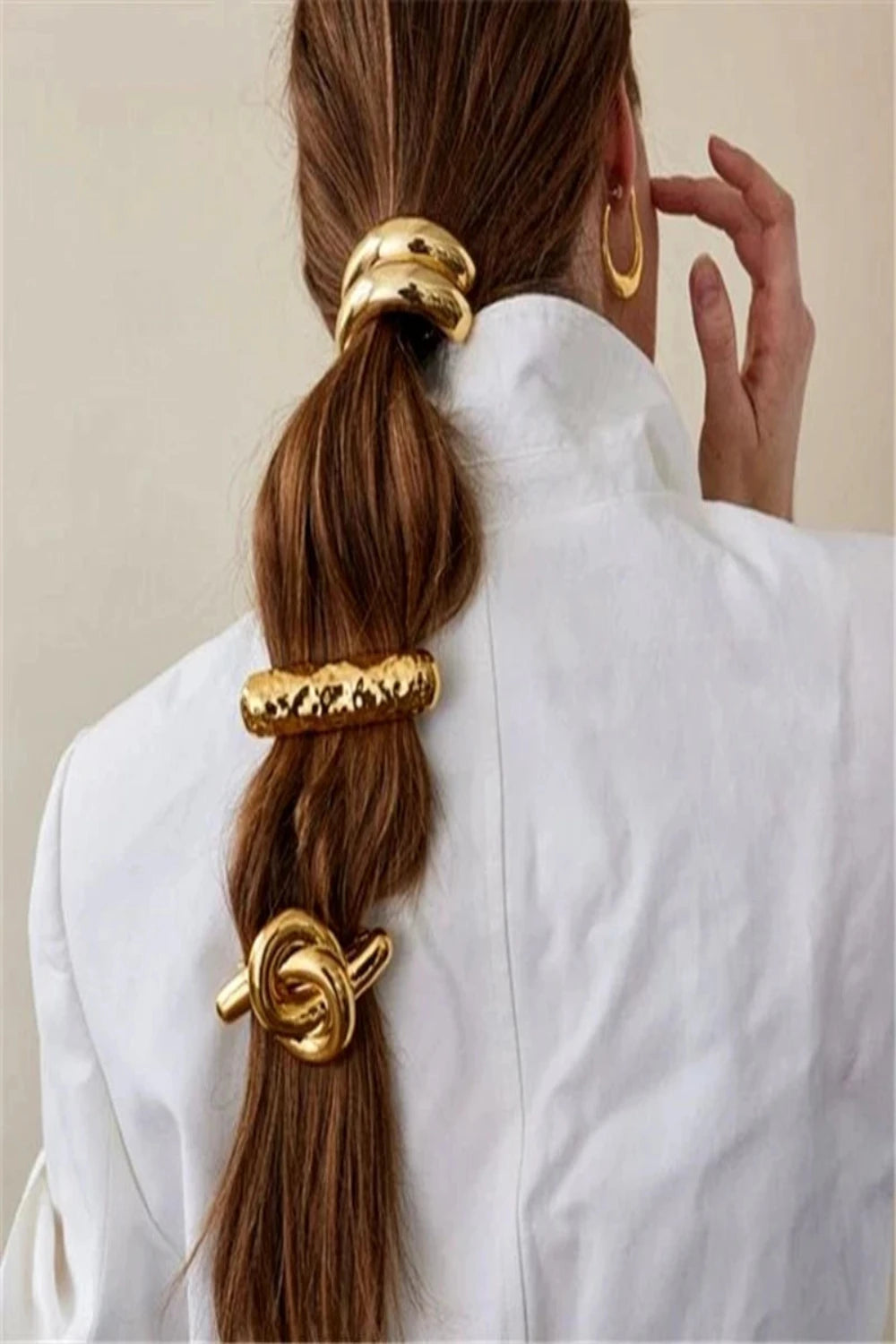 VINTAGE METAL PONYTAIL - GOLD