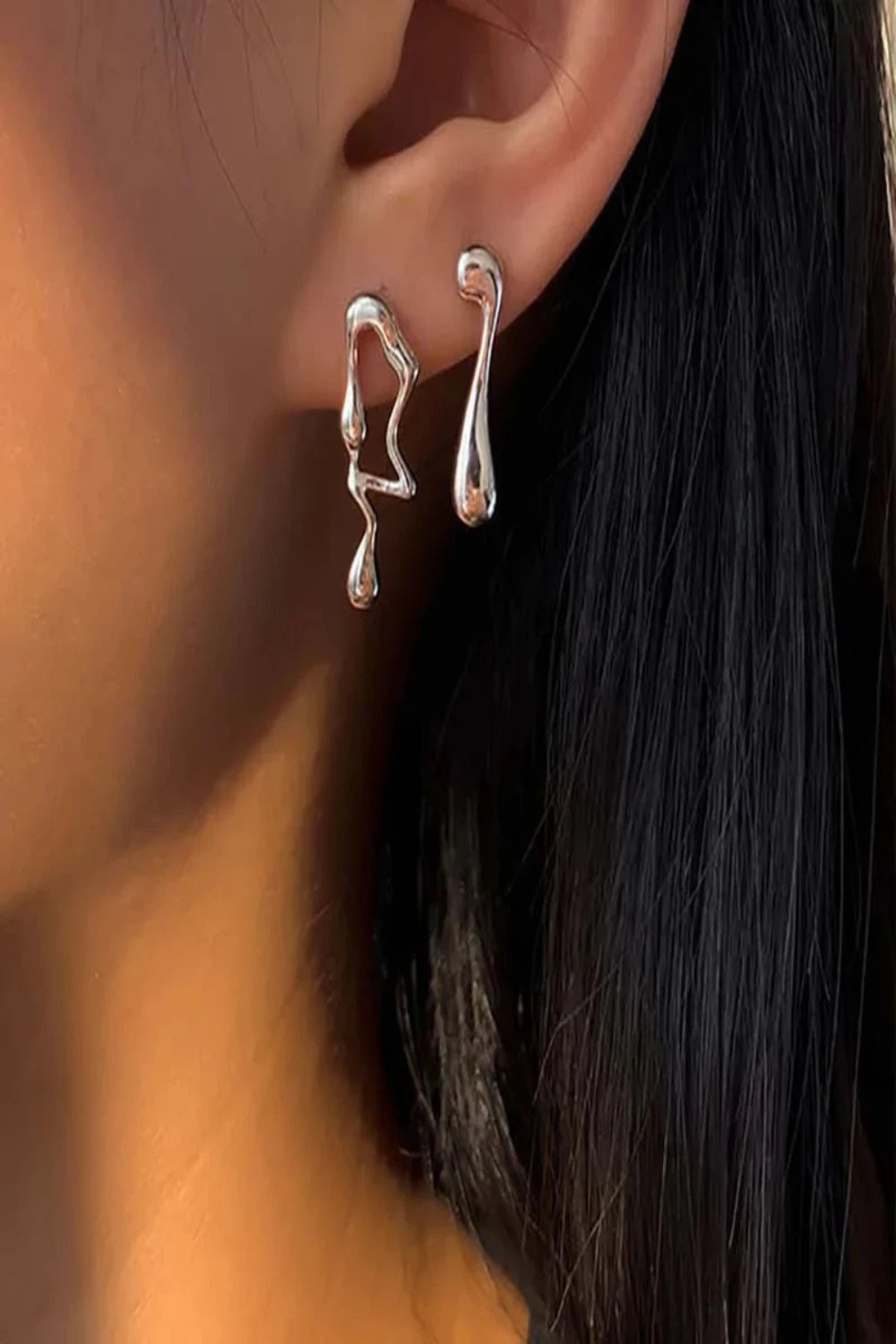 WATER DROP EARRINGS